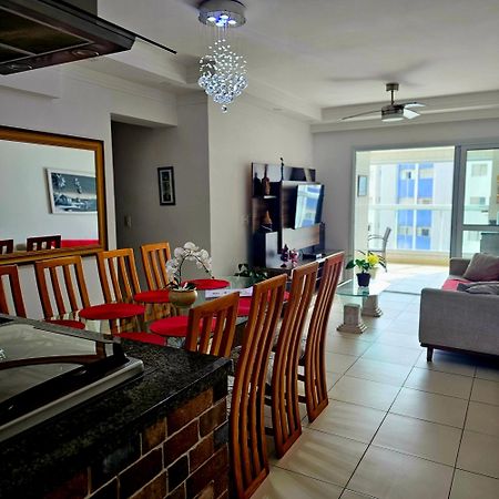 Requinte E Sofisticacao Apartment ปรายากรันเด ภายนอก รูปภาพ