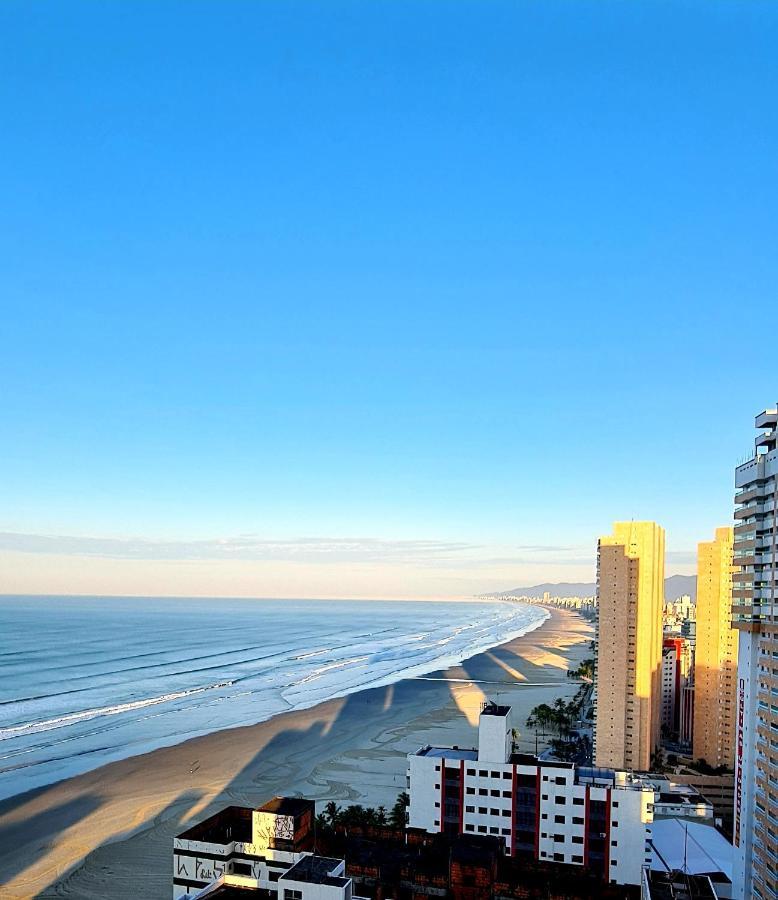 Requinte E Sofisticacao Apartment ปรายากรันเด ภายนอก รูปภาพ